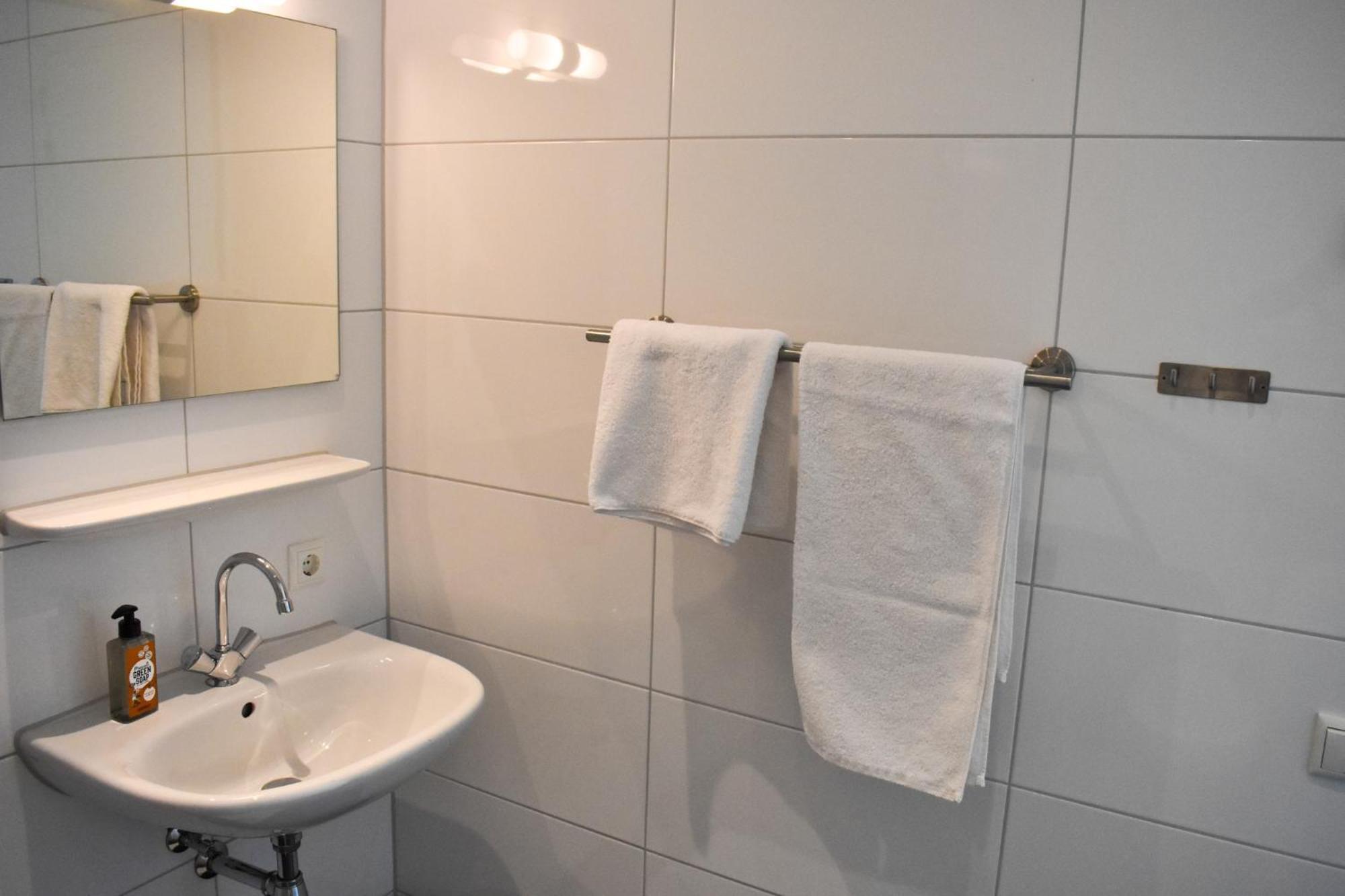 رايسن Buiteninn Het Overveen Hotel المظهر الخارجي الصورة